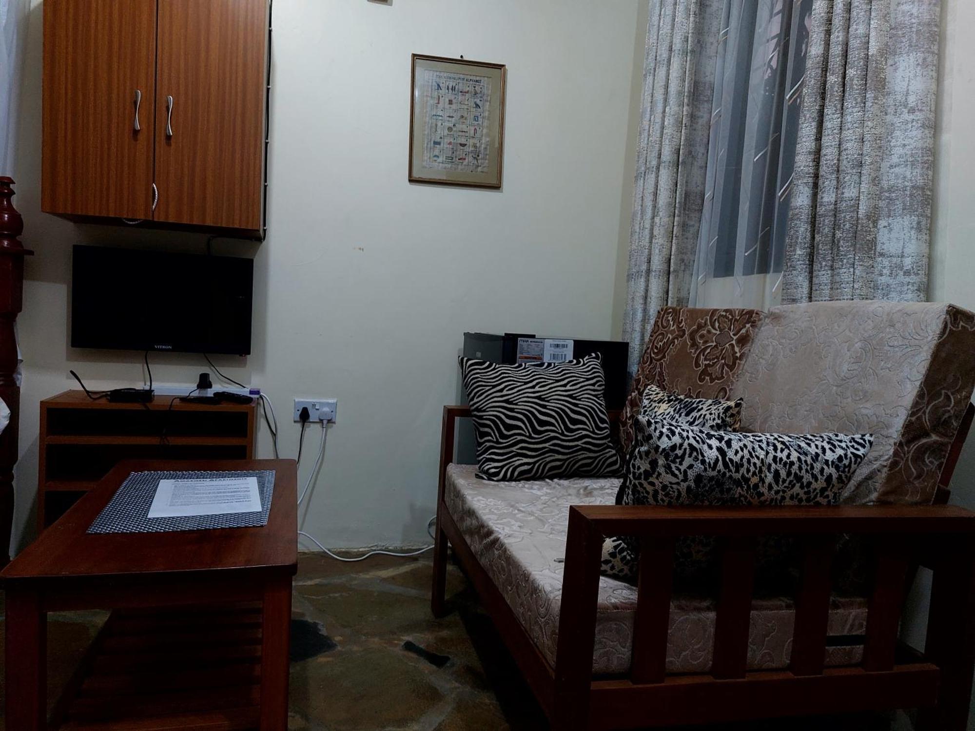 Amarrosi Lion - Studio Terrace Apartment ,Mtwapa Ruang foto